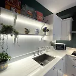 Tranquil Townhouse In Clifton Wood בריסטול