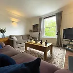 Tranquil Townhouse In Clifton Wood Bristol