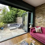 Tranquil Townhouse In Clifton Wood Casa vacanze