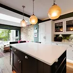 Tranquil Townhouse In Clifton Wood Vakantiehuis Bristol