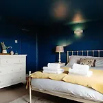 Vakantiehuis Tranquil Townhouse In Clifton Wood Bristol