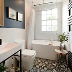 Tranquil Townhouse In Clifton Wood בית נופש בריסטול