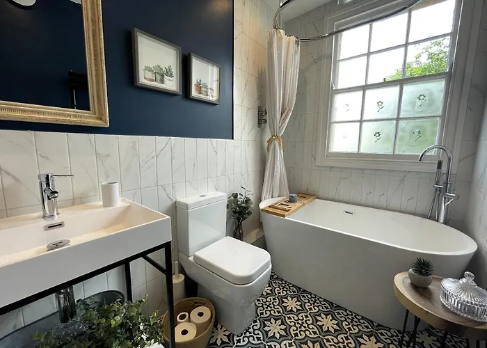 Fabulous Townhouse In Clifton * Bristol