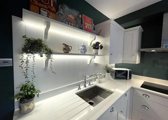 Fabulous Townhouse In Clifton Bristol