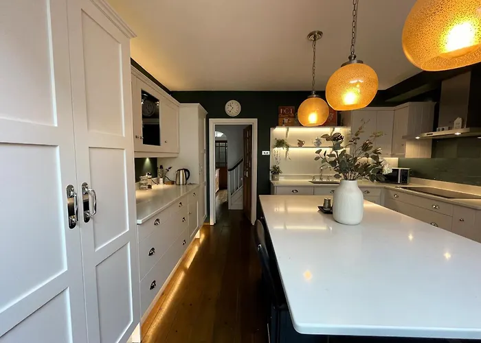 Fabulous Townhouse In Clifton * Bristol