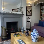 Tranquil Townhouse In Clifton Wood 布里斯托