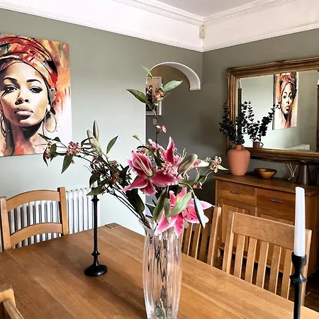 Fabulous Townhouse In Clifton Ferienhaus *