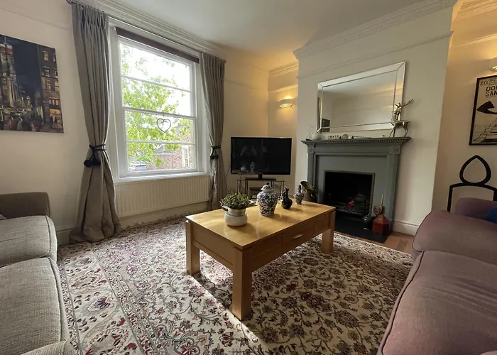 Fabulous Townhouse In Clifton * Bristol